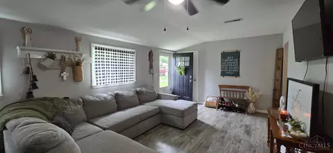 219 Orchard Cir, Blanchester, OH 45107 photo 7