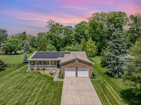 10672 Creeknoll Ct, Montgomery, OH 45242