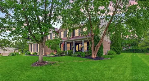 5464 Whispering Springs Rd, Mason, OH 45040