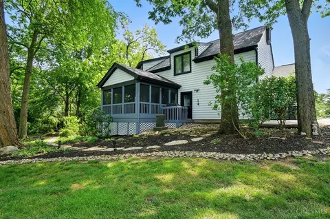 Exterior - 14 Heritage Rd, Blue Ash, OH 45241 photo 6 of 15