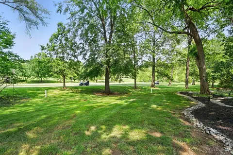 Exterior - 14 Heritage Rd, Blue Ash, OH 45241 photo 14 of 15