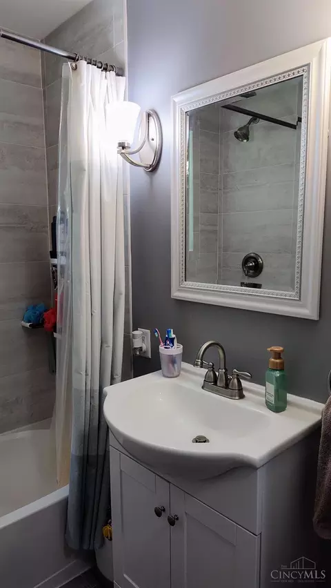 1115 Mill St, Reading, OH 45215 photo 21
