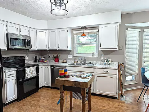 5519 Windmere Dr, Cincinnati, OH 45248 photo 7