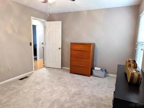 5519 Windmere Dr, Cincinnati, OH 45248 photo 17