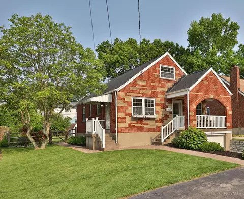 9471 West Ave, Blue Ash, OH 45242
