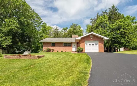 2713 Hilltop Ct, New Richmond, OH 45157