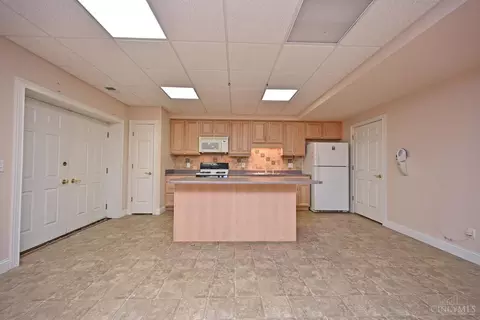 Kitchen - 4541 Morrow Meadow Dr, Morrow, OH 45152 photo 8 of 10