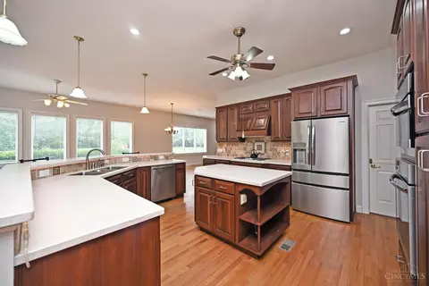 Kitchen - 4541 Morrow Meadow Dr, Morrow, OH 45152 photo 2 of 10