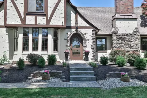 Exterior - 2896 Galbraith Rd, Amberley, OH 45237 photo 3 of 19