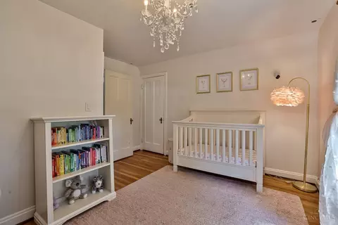Bedroom - 2896 Galbraith Rd, Amberley, OH 45237 photo 8 of 9