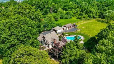 Other - 2896 Galbraith Rd, Amberley, OH 45237 photo 1 of 7