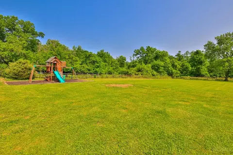 Exterior - 2896 Galbraith Rd, Amberley, OH 45237 photo 13 of 19
