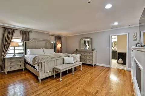 Bedroom - 2896 Galbraith Rd, Amberley, OH 45237 photo 1 of 9