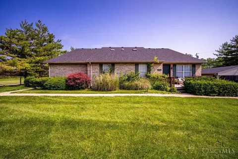 4611 Caprice Dr, Middletown, OH 45044
