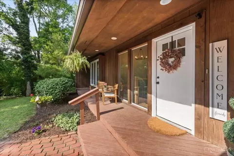 Exterior - 7066 Weidner Rd, Springboro, OH 45066 photo 6 of 17