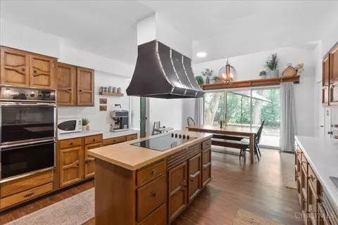 Kitchen - 7066 Weidner Rd, Springboro, OH 45066 photo 1 of 5