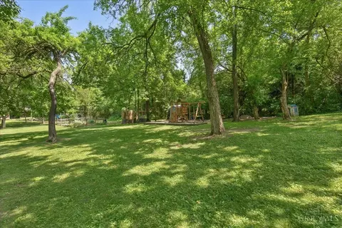 Exterior - 7066 Weidner Rd, Springboro, OH 45066 photo 12 of 17