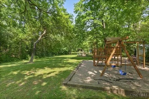 Exterior - 7066 Weidner Rd, Springboro, OH 45066 photo 13 of 17
