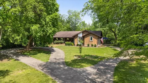 Exterior - 7066 Weidner Rd, Springboro, OH 45066 photo 5 of 17