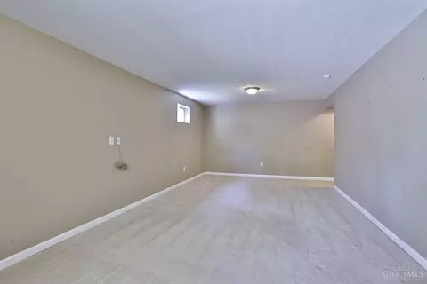 5655 Beechtree Ln, Hamilton Township, OH 45039 photo 32