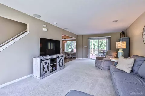 5655 Beechtree Ln, Hamilton Township, OH 45039 photo 5