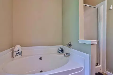 5655 Beechtree Ln, Hamilton Township, OH 45039 photo 21