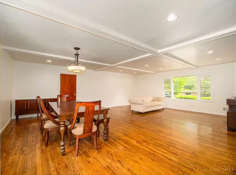 Living - 474 Blossom Ln, Cincinnati, OH 45244 photo 3 of 4