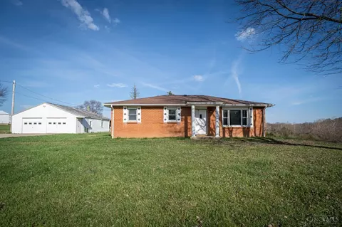 5901 St Rt 124, Hillsboro, OH 45133