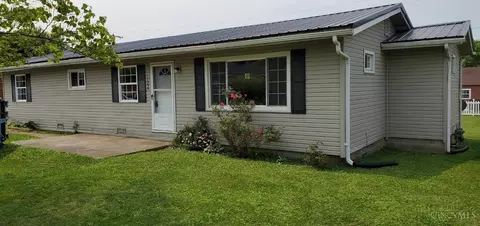 1755 Ridgeway Rd, Aberdeen, OH 45101