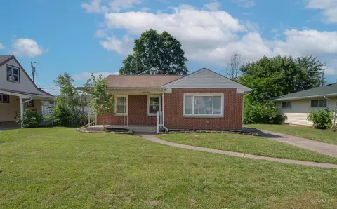 81 Carlton Dr, Hamilton, OH 45015