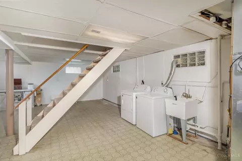 Other - 1085 Newcastle Dr, Cincinnati, OH 45231 photo 3 of 6