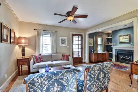 Living - 3558 Rawson Pl, Cincinnati, OH 45209 photo 1 of 6