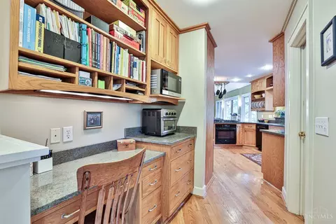 Kitchen - 3558 Rawson Pl, Cincinnati, OH 45209 photo 7 of 7