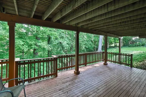 Exterior - 3558 Rawson Pl, Cincinnati, OH 45209 photo 7 of 17