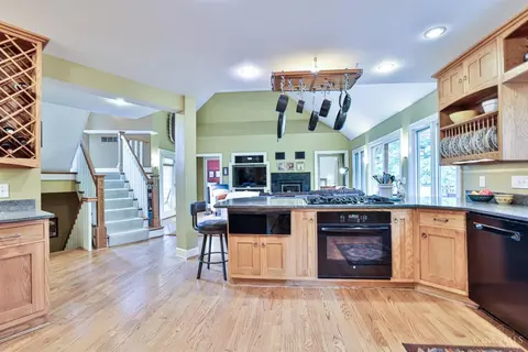 Kitchen - 3558 Rawson Pl, Cincinnati, OH 45209 photo 2 of 7