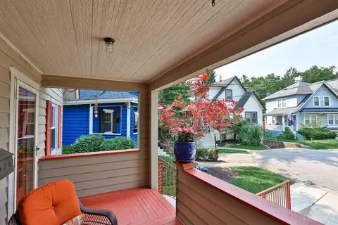 Exterior - 3558 Rawson Pl, Cincinnati, OH 45209 photo 16 of 17