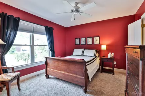 Bedroom - 3558 Rawson Pl, Cincinnati, OH 45209 photo 7 of 7