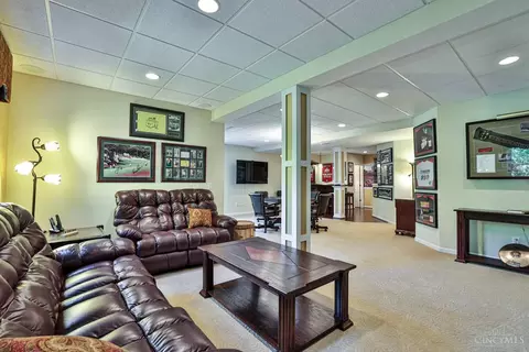 Living - 897 Southerness Dr, Cincinnati, OH 45245 photo 5 of 7