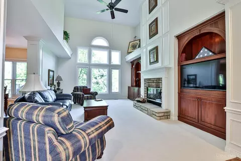 Living - 897 Southerness Dr, Cincinnati, OH 45245 photo 1 of 7