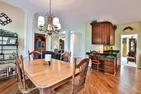 Dining - 897 Southerness Dr, Cincinnati, OH 45245 photo 6 of 6