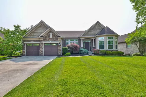 10210 Plantation Pointe Dr, Symmes Twp, OH 45140