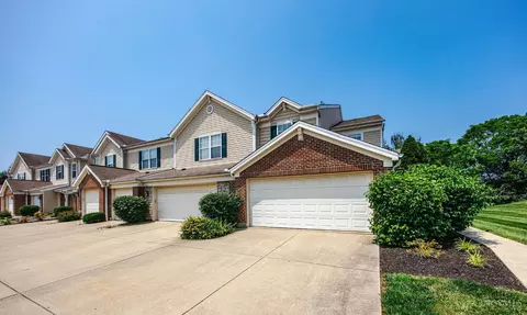 9298 Greenery Ct, Loveland, OH 45140