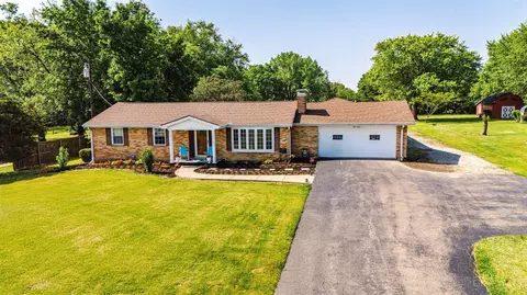 2465 St Rt 63, Lebanon, OH 45036