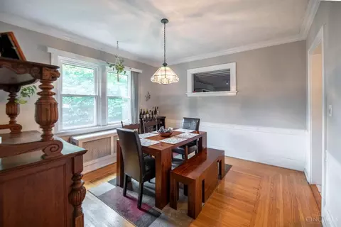 Dining - 667 Mitchell Ave, Cincinnati, OH 45229 photo 3 of 3
