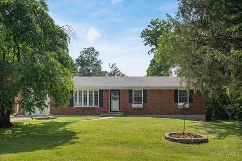 9073 Esther Dr, Loveland, OH 45140