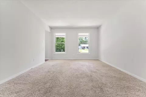 Living - 1335 Oder Dr, Fayetteville, OH 45118 photo 4 of 6