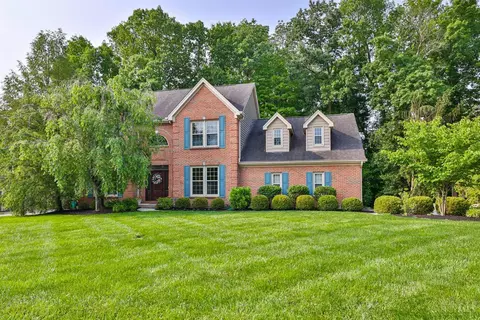 10167 Sleepy Ridge Dr, Symmes Twp, OH 45140