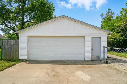 1019 Sarbrook Dr, Cincinnati, OH 45231 photo 50