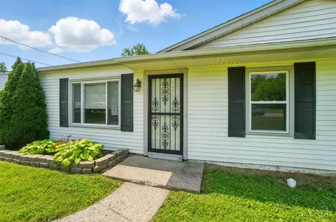 1019 Sarbrook Dr, Cincinnati, OH 45231 photo 4