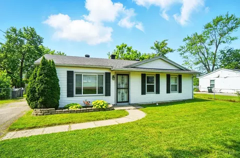1019 Sarbrook Dr, Cincinnati, OH 45231 photo 3